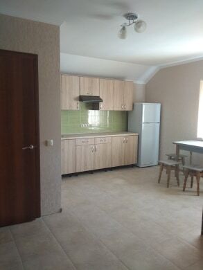 Аренда студии 36 м², Січнева 42 в