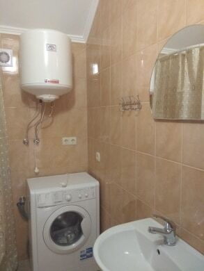 Аренда студии 36 м², Січнева 42 в