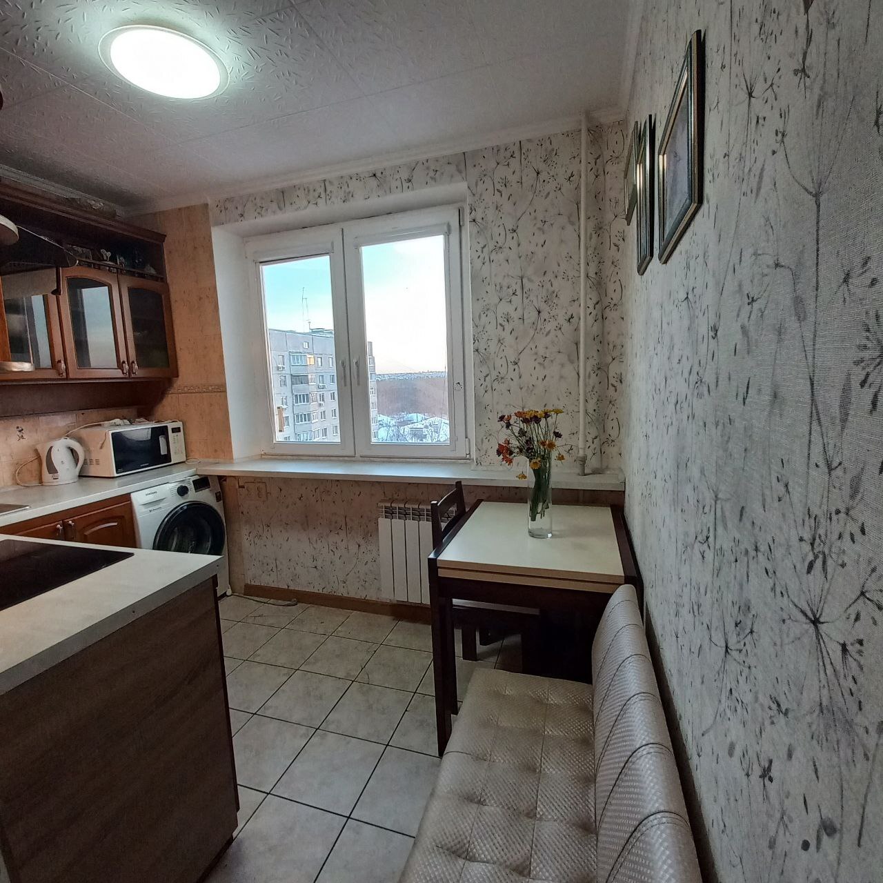 Продажа 3-комнатной квартиры 65.5 м², Менделеева ул.