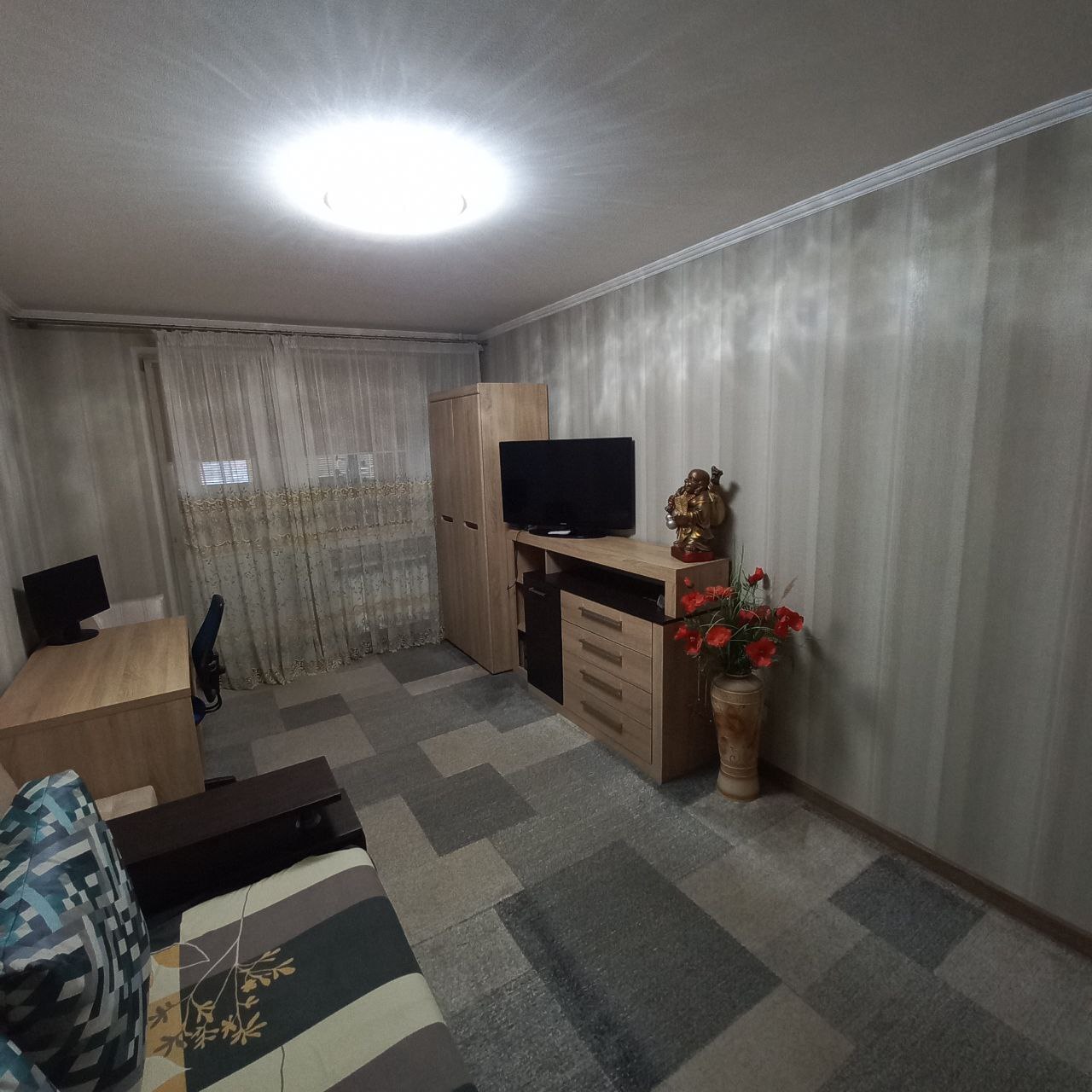 Продажа 3-комнатной квартиры 65.5 м², Менделеева ул.