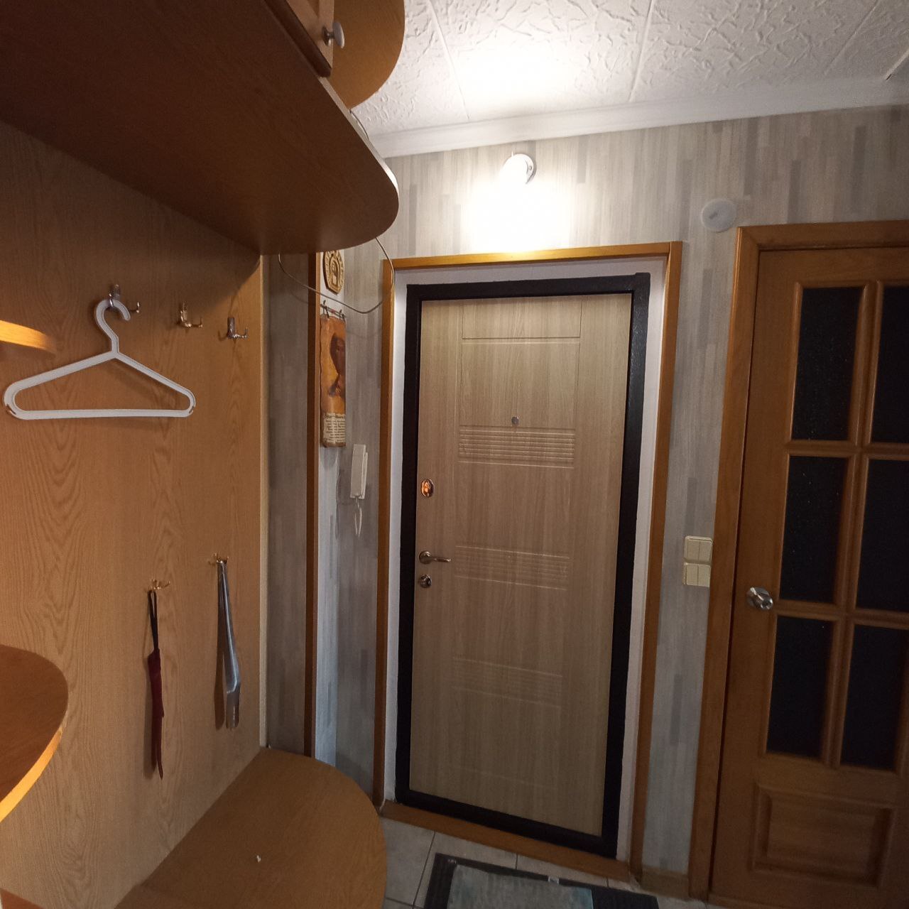 Продажа 3-комнатной квартиры 65.5 м², Менделеева ул.