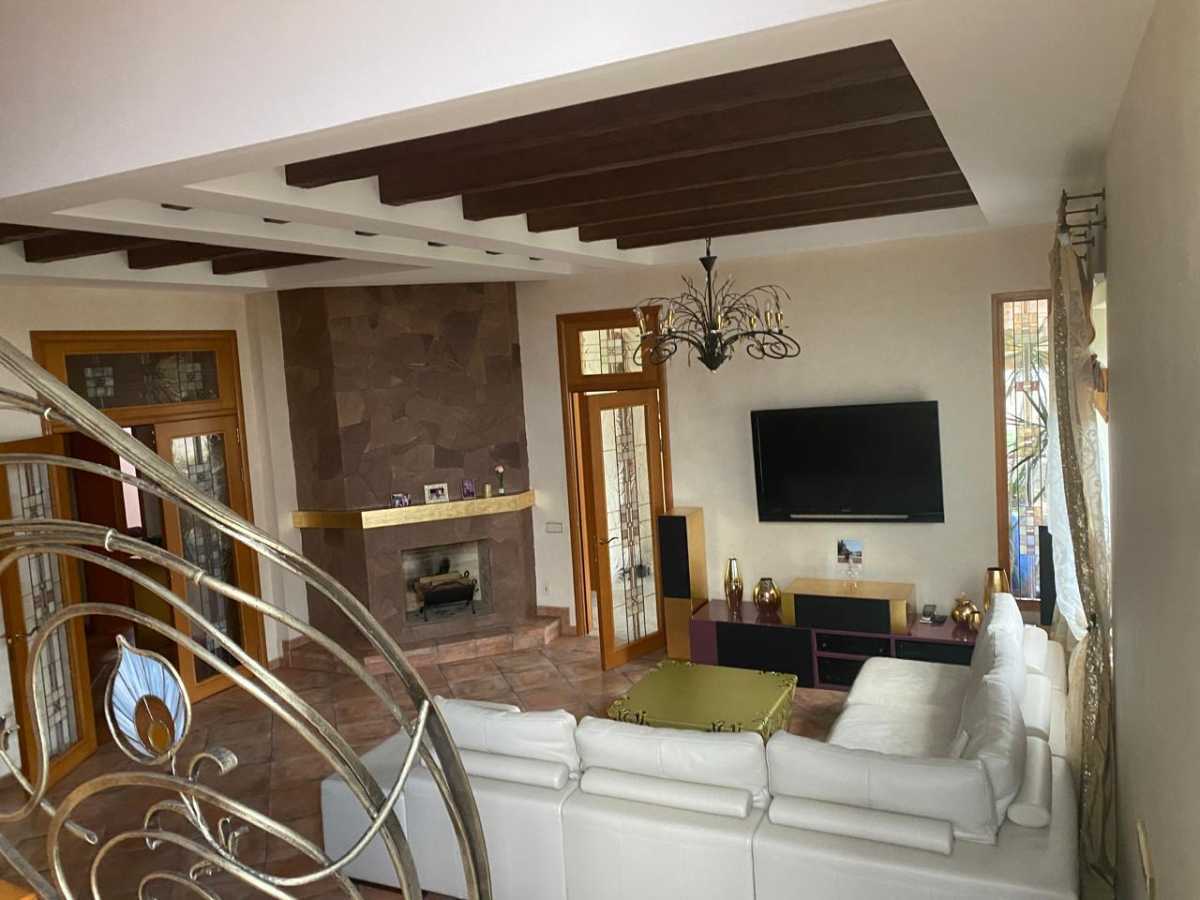 Продажа дома 265 м², Дамба