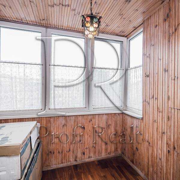 Продаж 3-кімнатної квартири 147 м², Драгоманова вул., 17