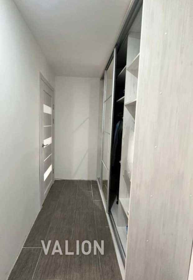 Продажа 1-комнатной квартиры 46.6 м², Ялтинская ул., 5Б