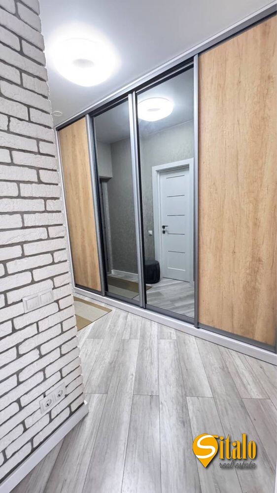 Продажа 1-комнатной квартиры 44.7 м², Драгоманова ул., 10