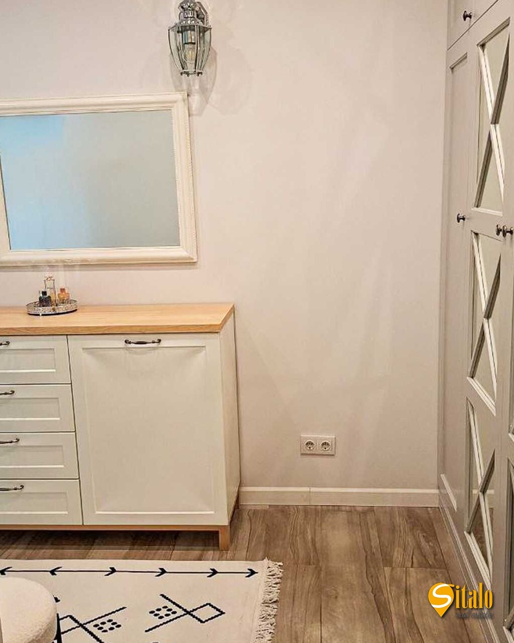 Продажа 2-комнатной квартиры 76.6 м², Драгоманова ул., 2