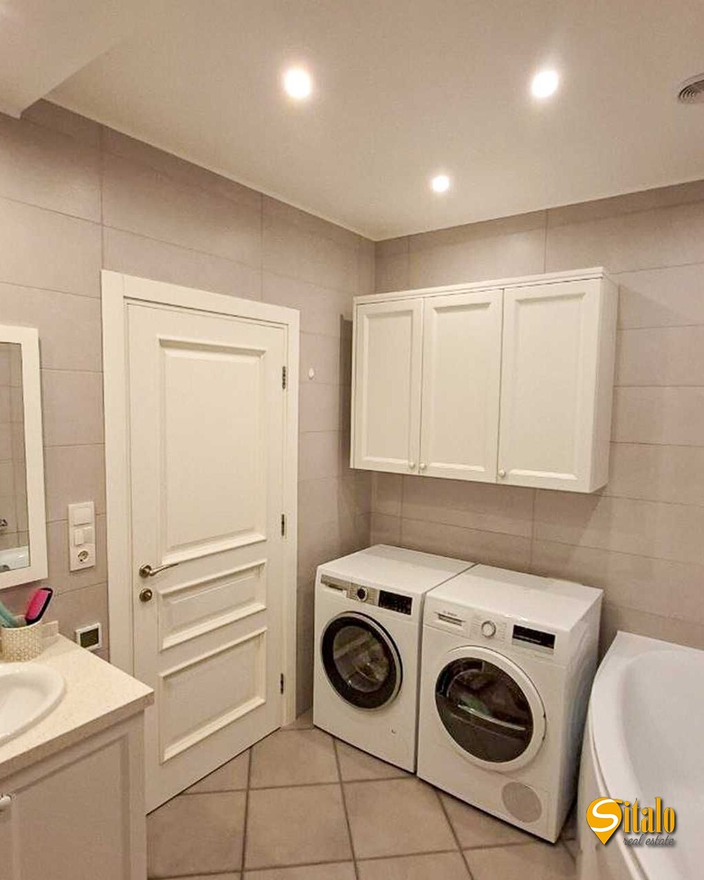 Продажа 2-комнатной квартиры 76.6 м², Драгоманова ул., 2