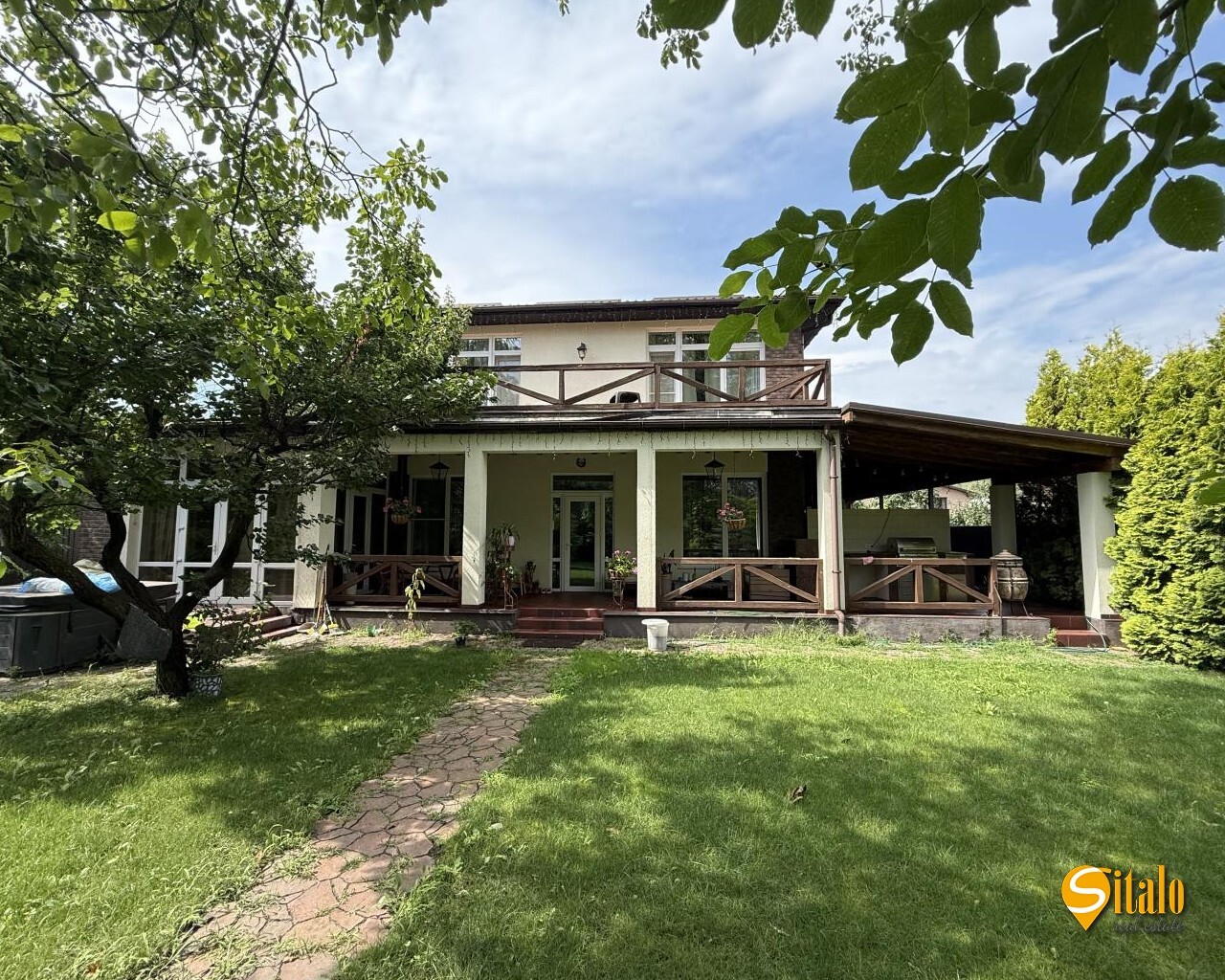 Аренда дома 250 м², 49-я Садовая ул.