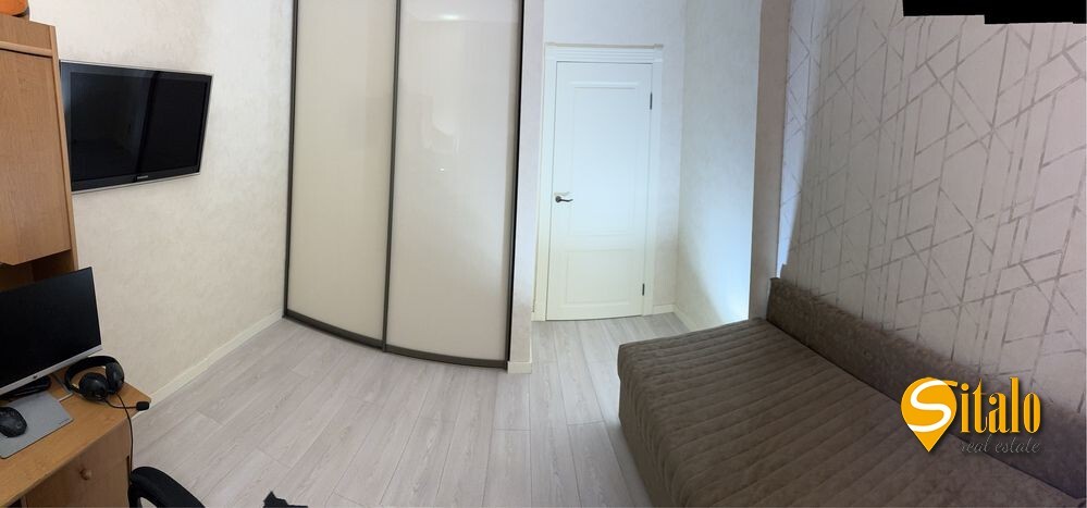 Продажа 4-комнатной квартиры 80 м², Каховская ул., 62А