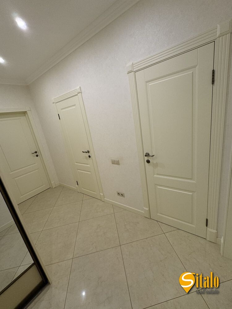 Продажа 4-комнатной квартиры 80 м², Каховская ул., 62А