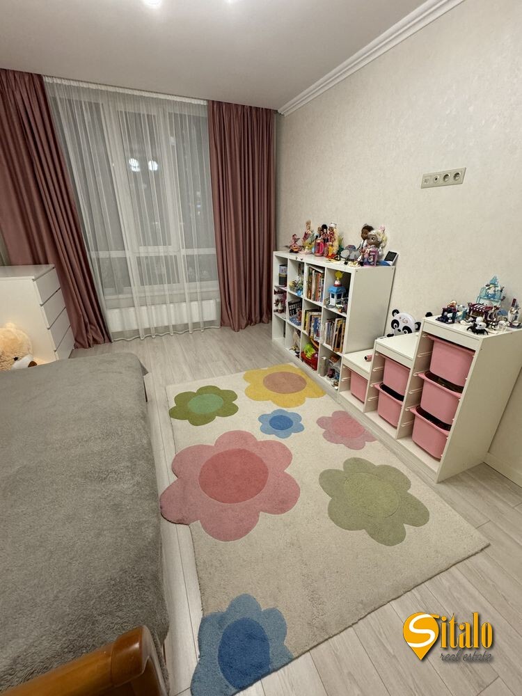 Продажа 4-комнатной квартиры 80 м², Каховская ул., 62А