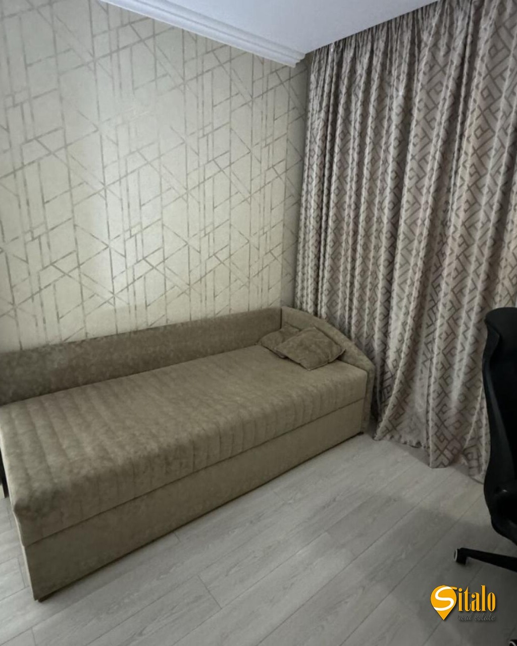 Продажа 4-комнатной квартиры 80 м², Каховская ул., 62А