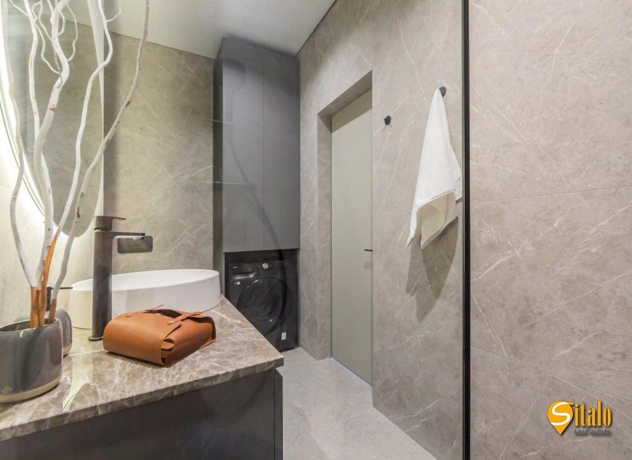 Продажа 1-комнатной квартиры 65 м², Михаила Драгомирова ул., 11