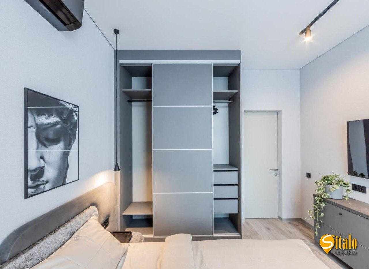 Продажа 1-комнатной квартиры 65 м², Михаила Драгомирова ул., 11