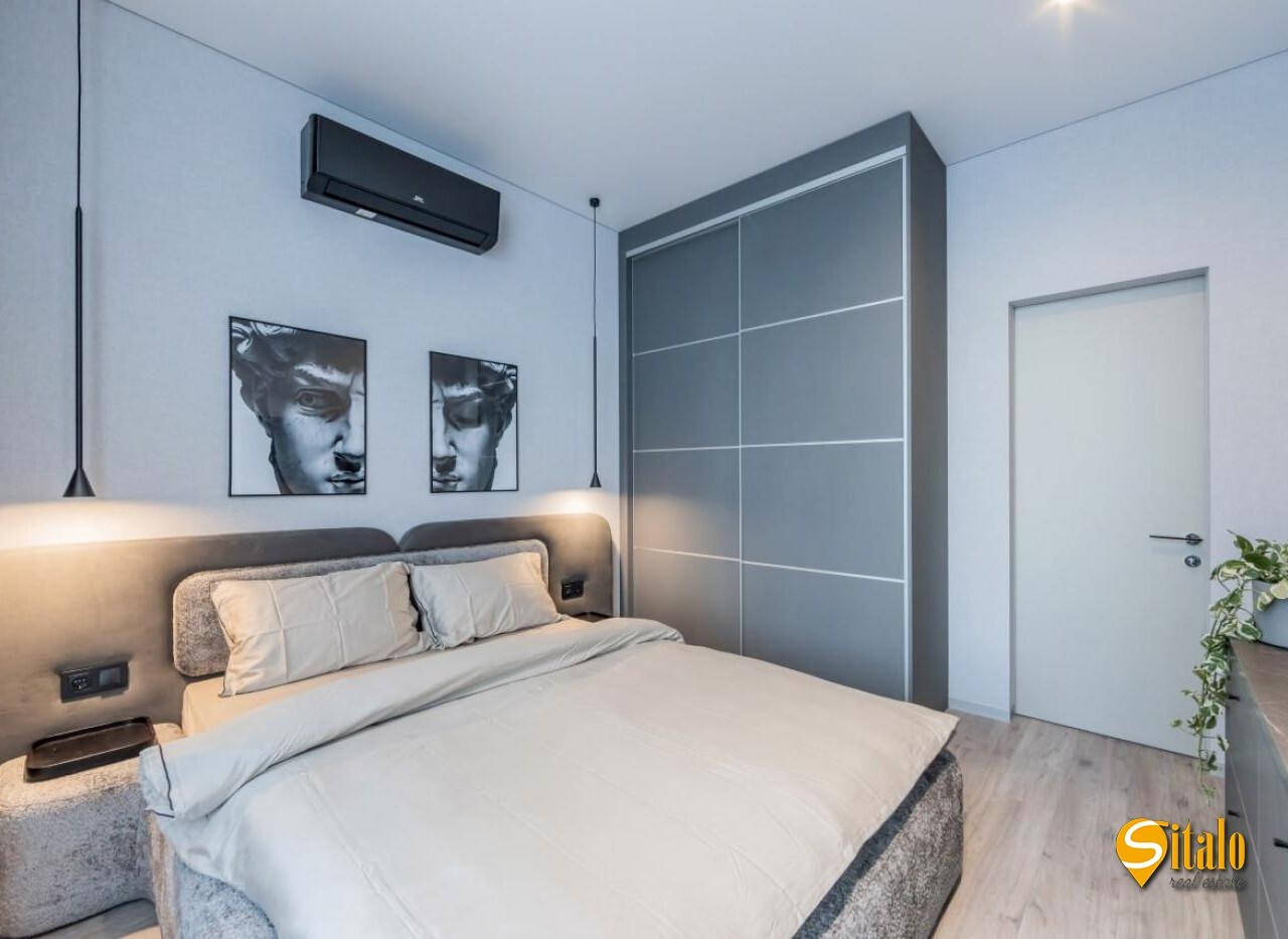 Продажа 1-комнатной квартиры 65 м², Михаила Драгомирова ул., 11