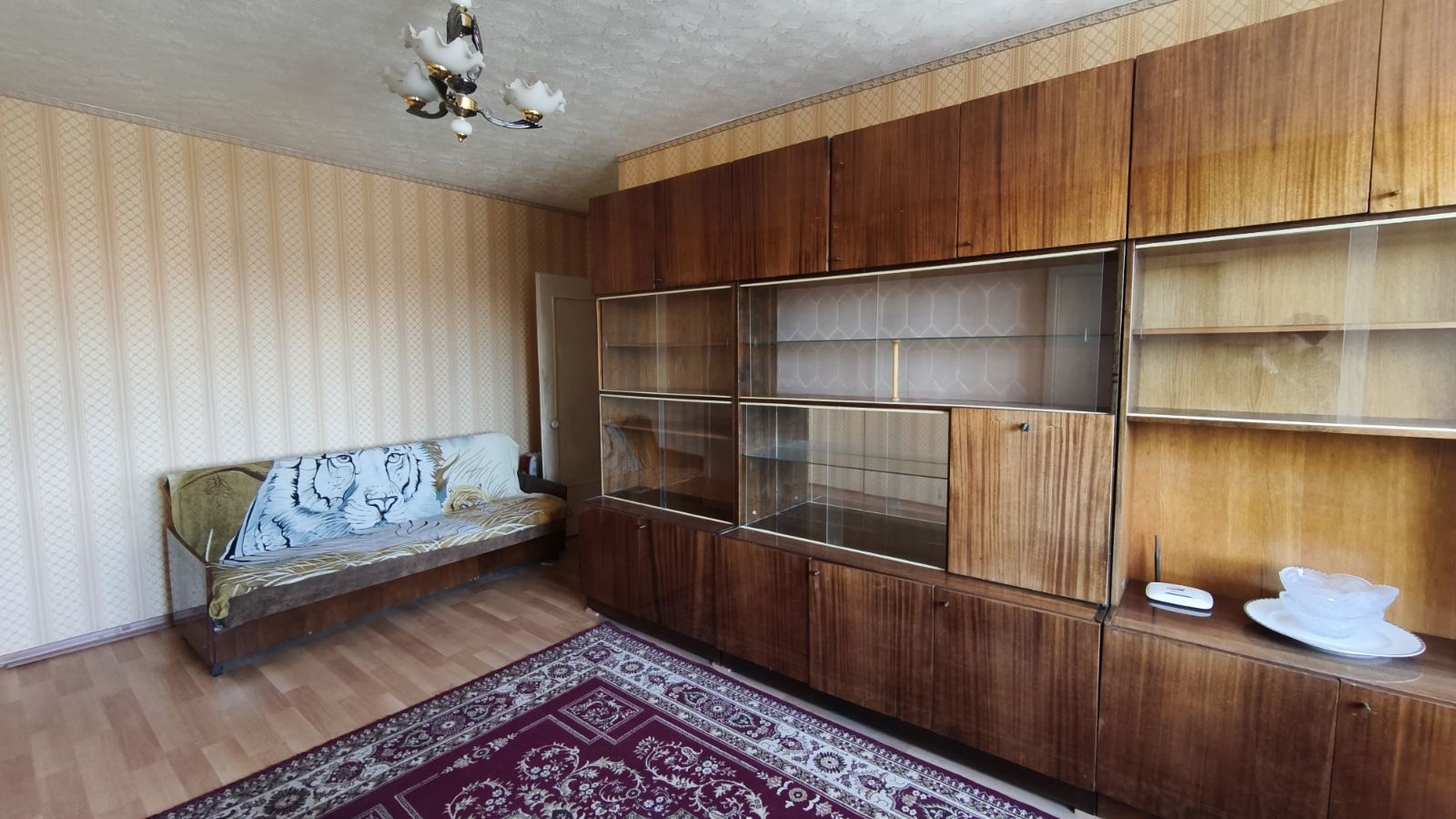 Продаж 4-кімнатної квартири 68 м², Зернова вул.