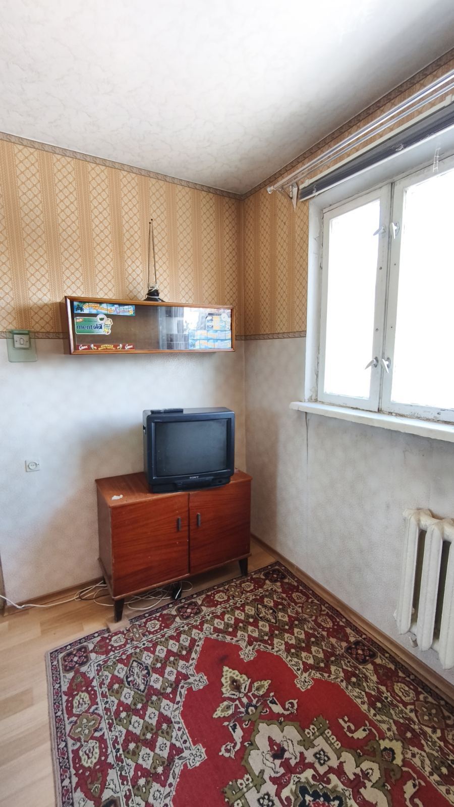 Продаж 4-кімнатної квартири 68 м², Зернова вул.