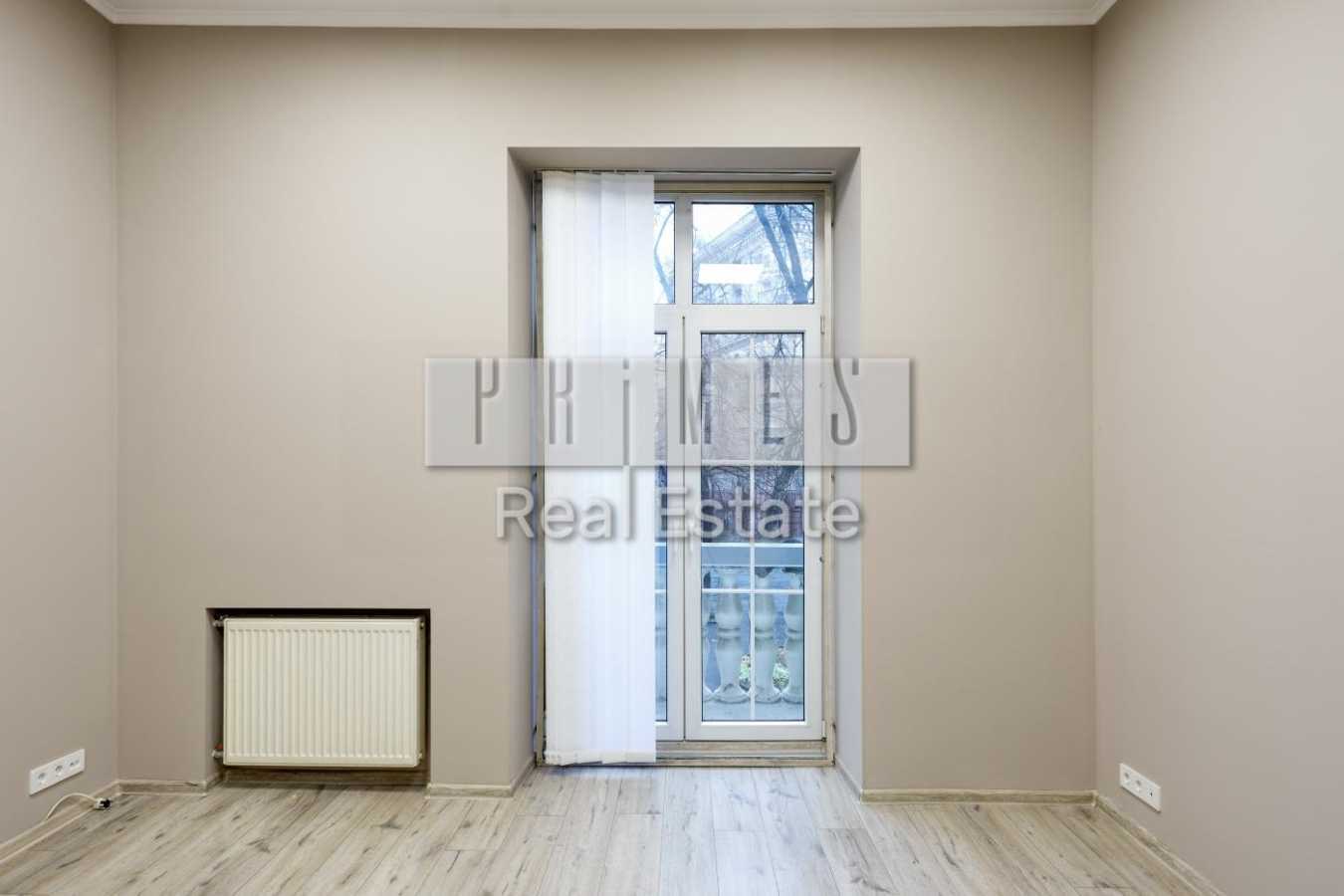 Оренда офісу 68.4 м², Лютеранська вул., 4