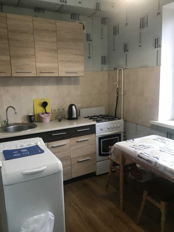 Аренда 2-комнатной квартиры 45 м², Генерала Потапова ул., 1Б