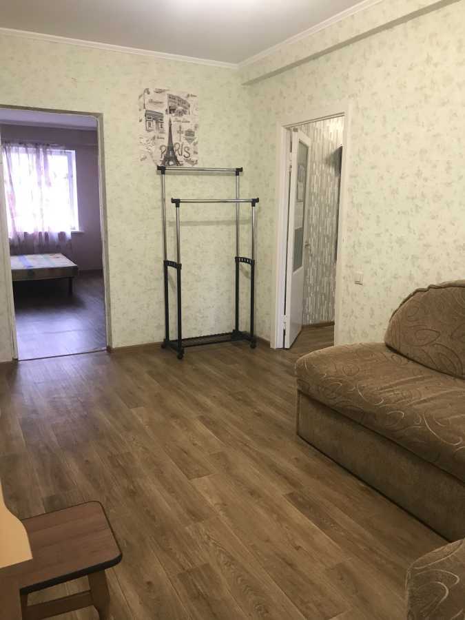Аренда 2-комнатной квартиры 45 м², Генерала Потапова ул., 1Б