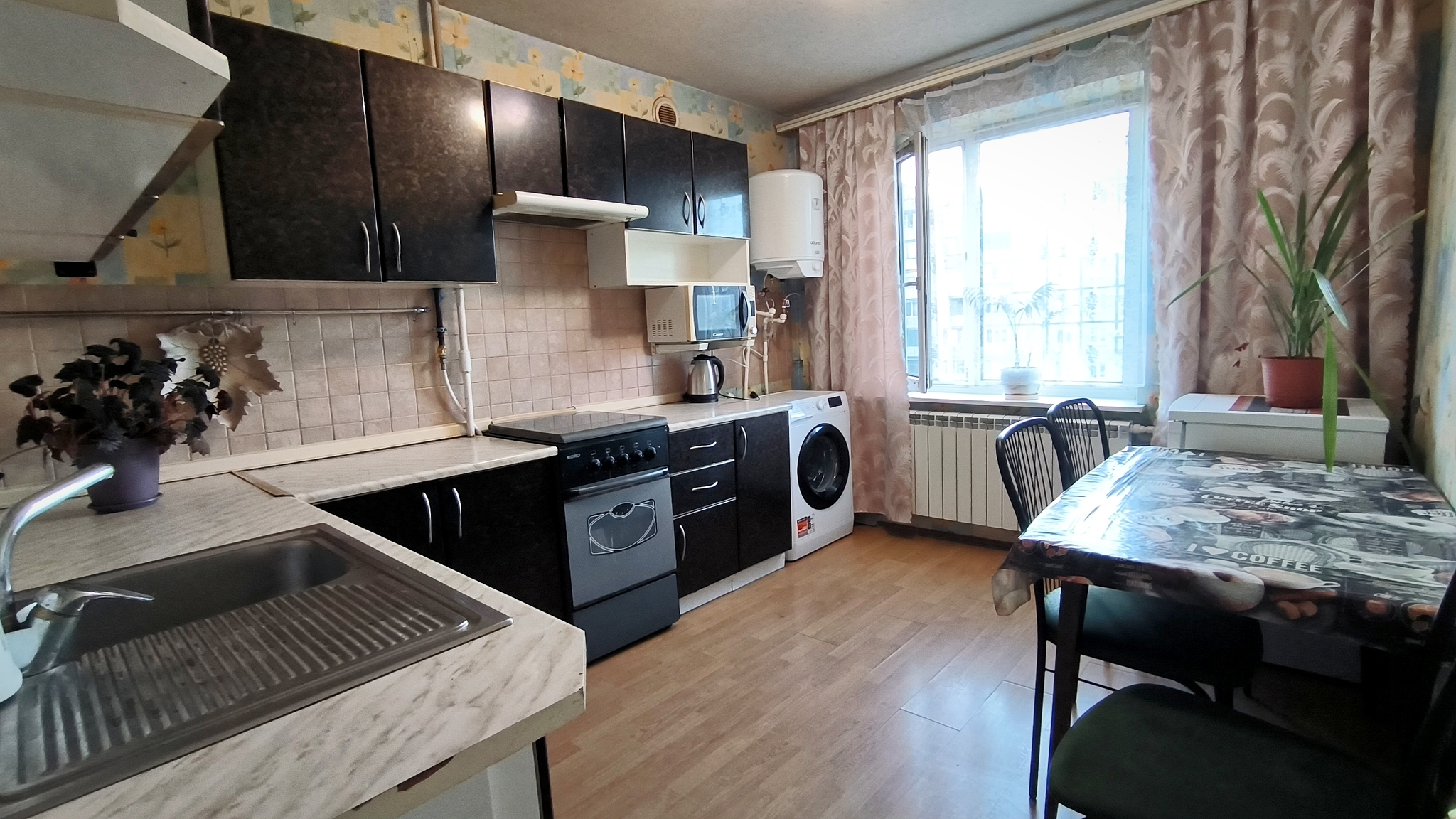 1-комнатная квартира посуточно 40 м², Маршала Малиновского ул., 12