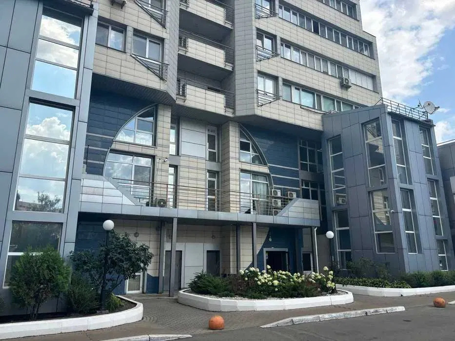 Продажа 2-комнатной квартиры 63 м², Вадима Гетьмана ул.