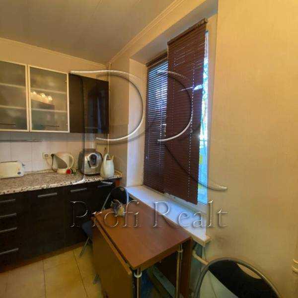 Продажа 3-комнатной квартиры 52 м², Берестейский, 79