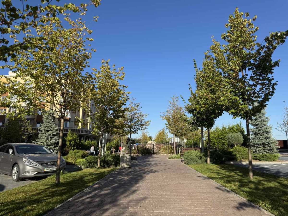 Продаж 4-кімнатної квартири 103 м², Відпочинку, 1