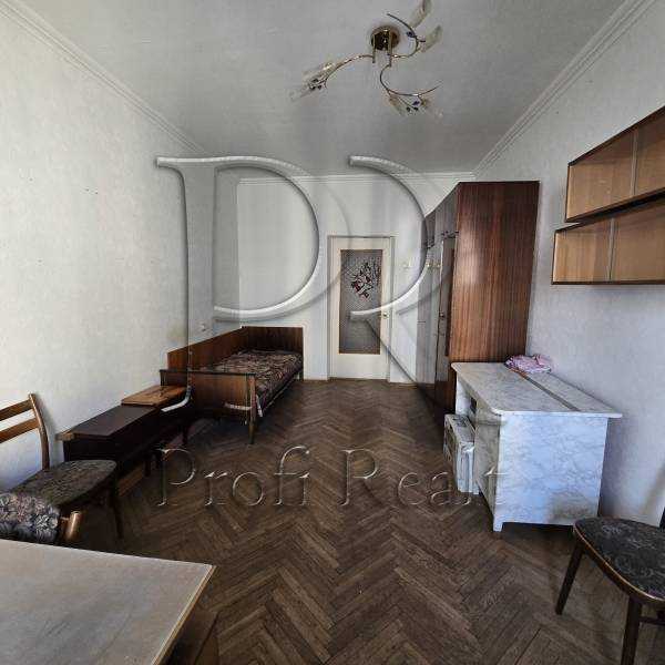 Продаж 3-кімнатної квартири 81 м², Липківського Василя Митрополита вулиця, 37