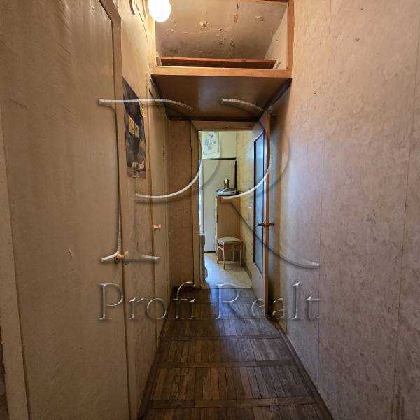 Продаж 3-кімнатної квартири 81 м², Липківського Василя Митрополита вулиця, 37