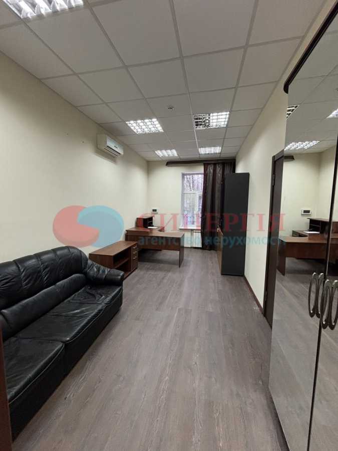 Оренда офісу 84 м², Михайла Бойчука вул., 1А