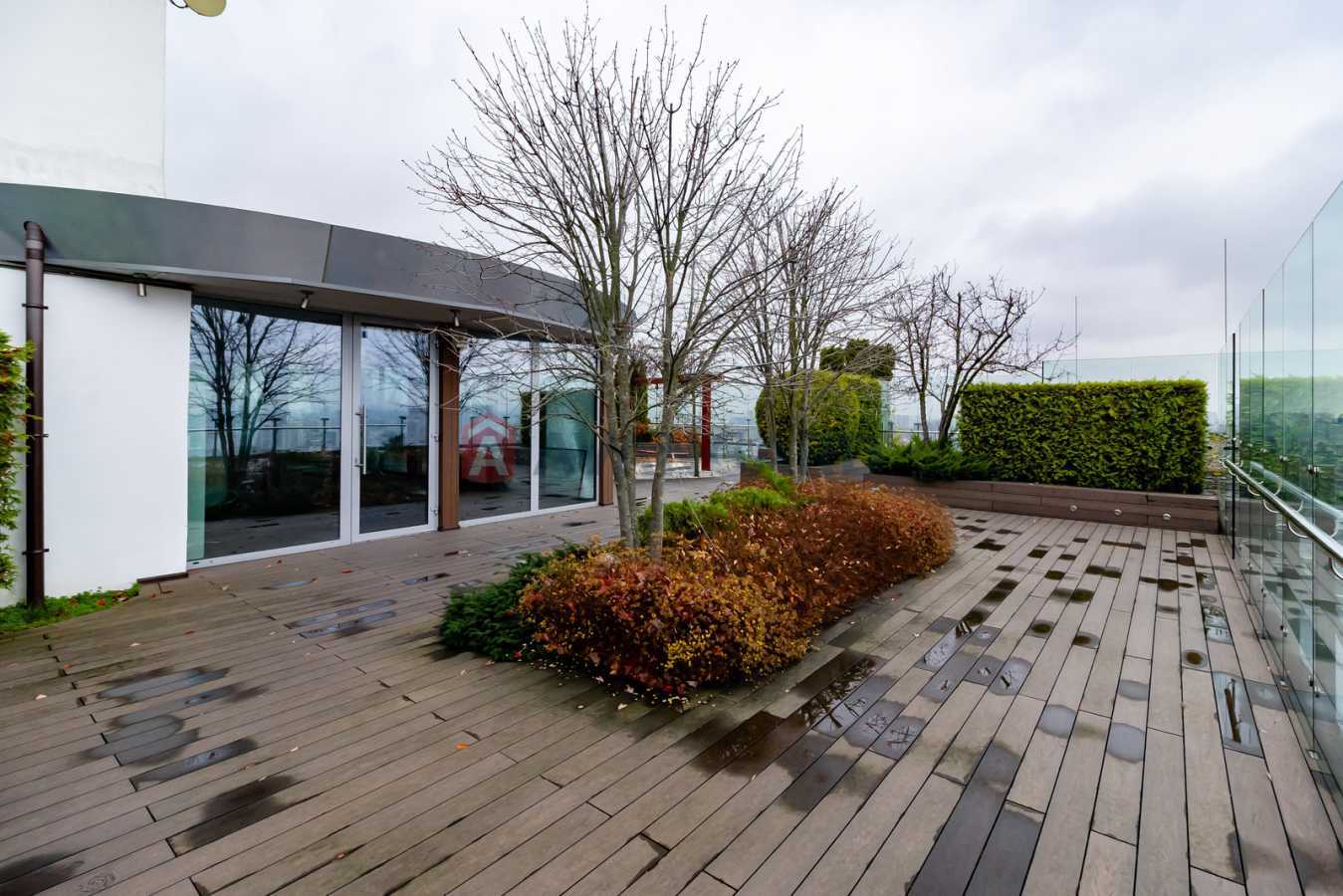 Продаж 2-кімнатної квартири 62.5 м², Саксаганського вул., 37К