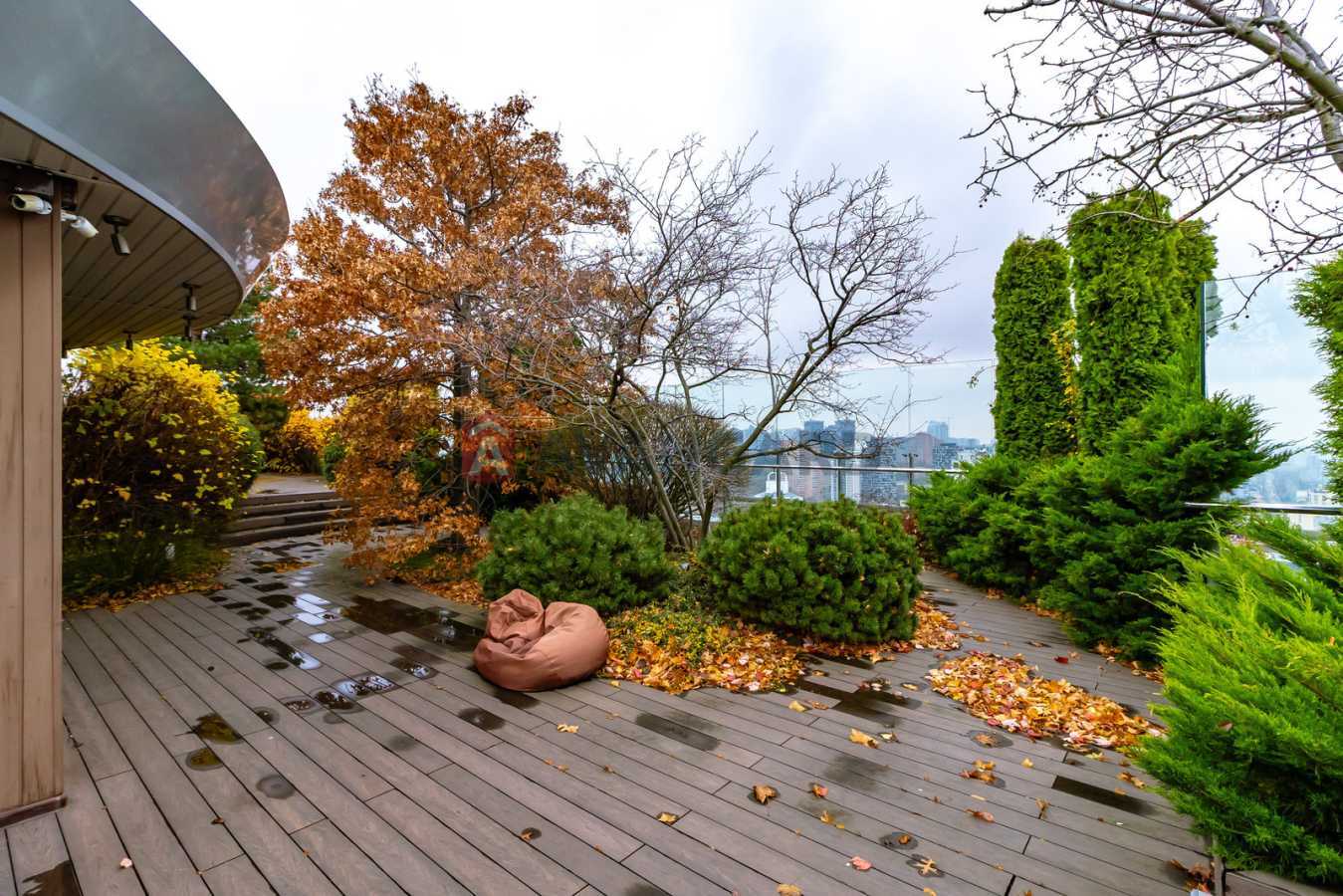 Продаж 2-кімнатної квартири 62.5 м², Саксаганського вул., 37К