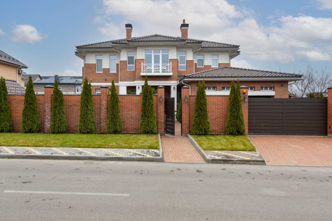 Продажа дома 460 м², Харьковская ул.