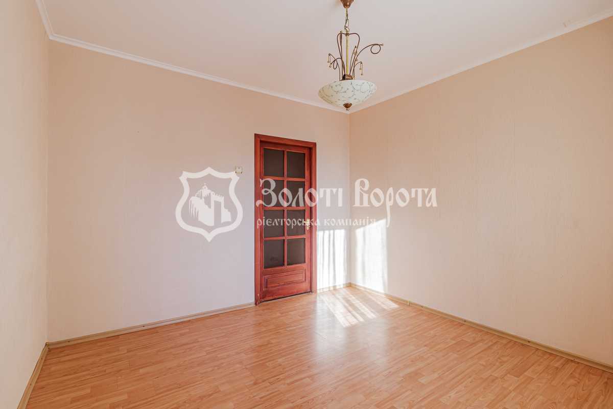 Продажа 2-комнатной квартиры 56.3 м², Академика Ефремова ул., 19