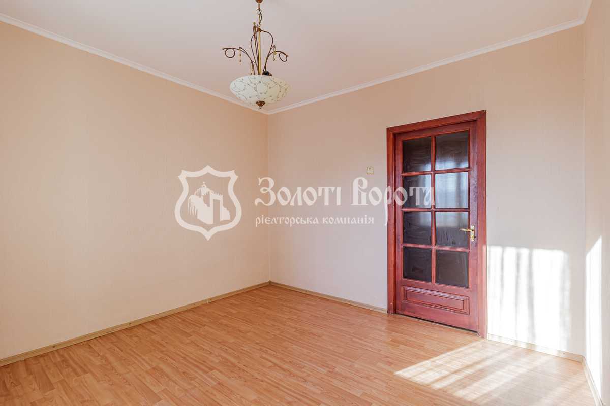 Продажа 2-комнатной квартиры 56.3 м², Академика Ефремова ул., 19