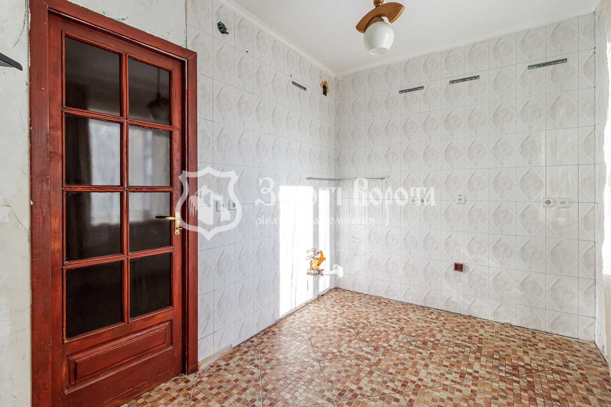 Продажа 2-комнатной квартиры 56.3 м², Академика Ефремова ул., 19