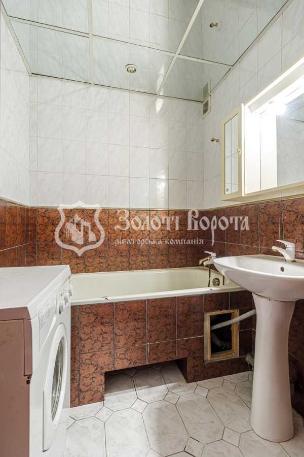 Продажа 2-комнатной квартиры 56.3 м², Академика Ефремова ул., 19