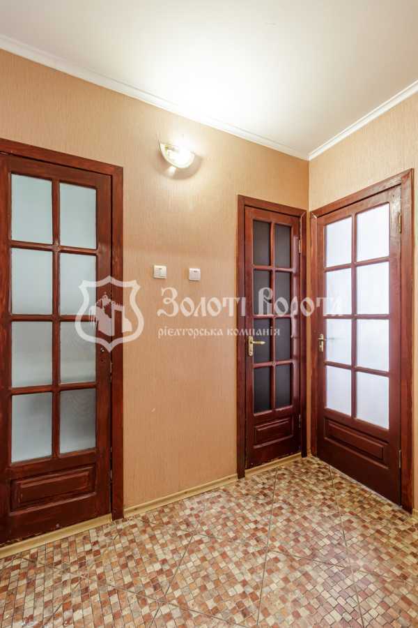 Продажа 2-комнатной квартиры 56.3 м², Академика Ефремова ул., 19