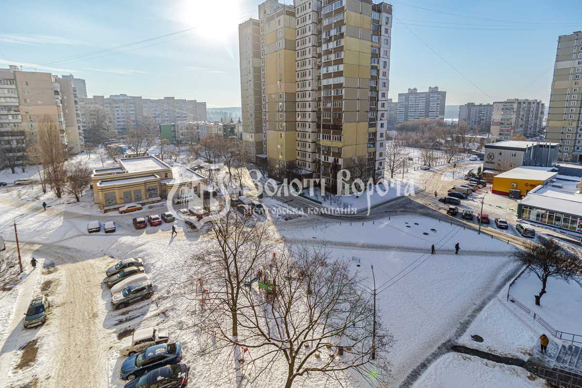 Продажа 2-комнатной квартиры 56.3 м², Академика Ефремова ул., 19