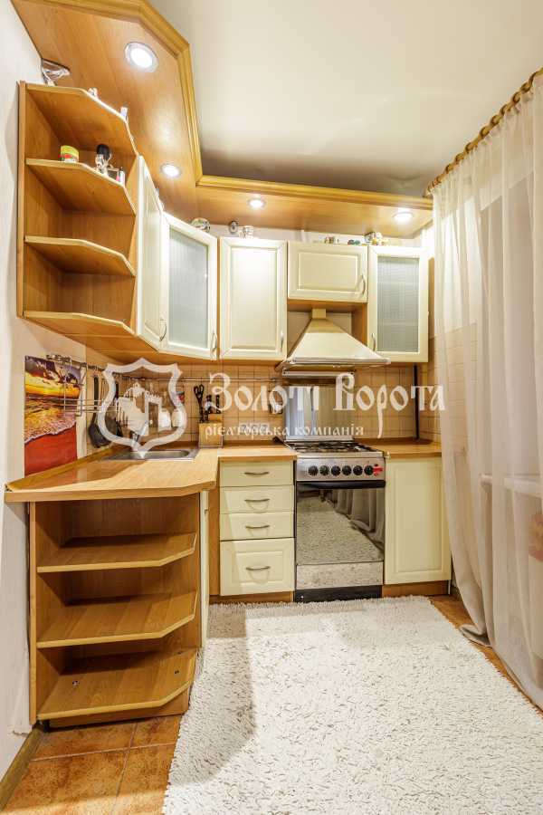 Продажа 3-комнатной квартиры 56.2 м², Верховного Совета бул., 22