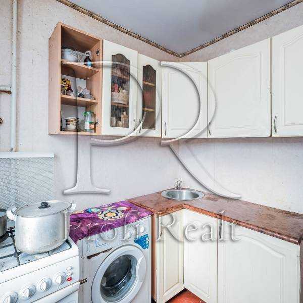 Продаж 2-кімнатної квартири 45 м², Озерна вул., 12