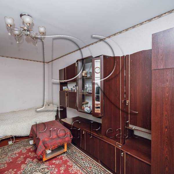 Продаж 2-кімнатної квартири 45 м², Озерна вул., 12