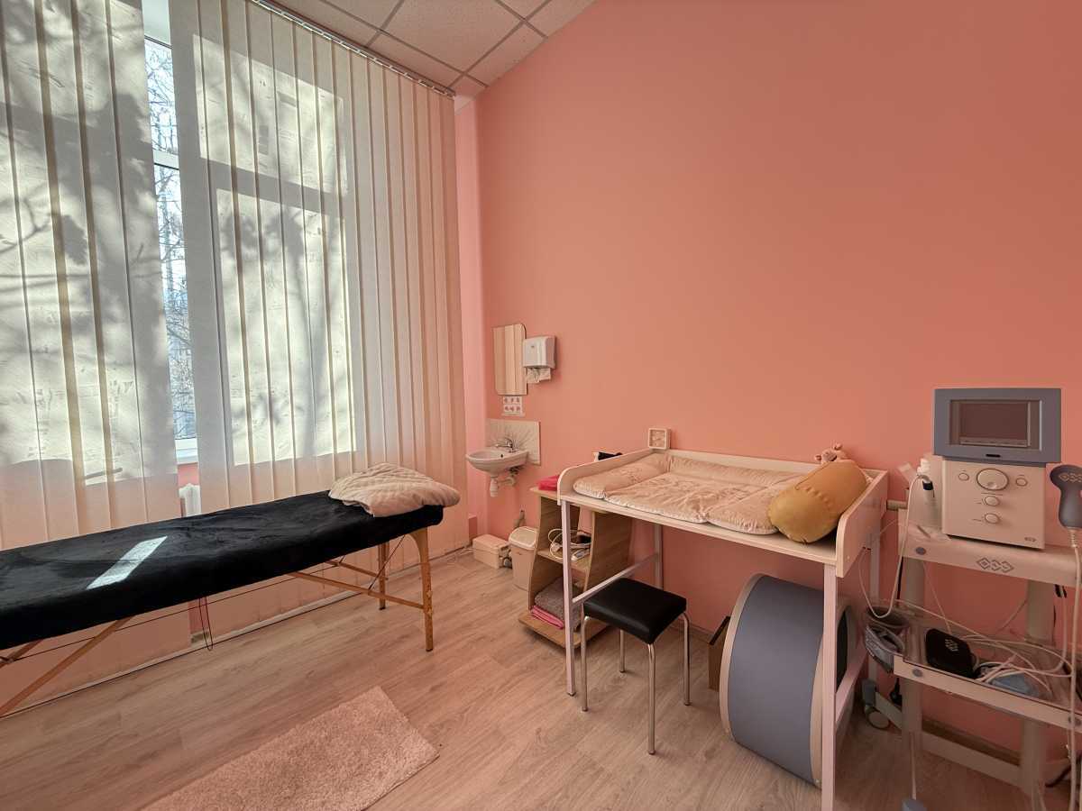 Аренда помещения свободного назначения 153 м², Срибнокильская ул., 12