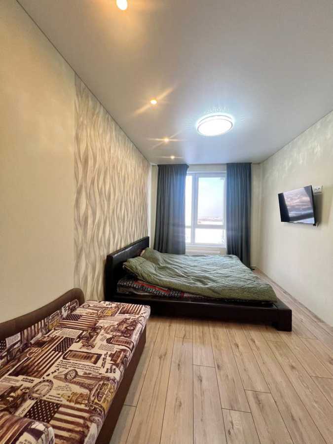 Продаж 1-кімнатної квартири 35 м², Перлинна вул., 11