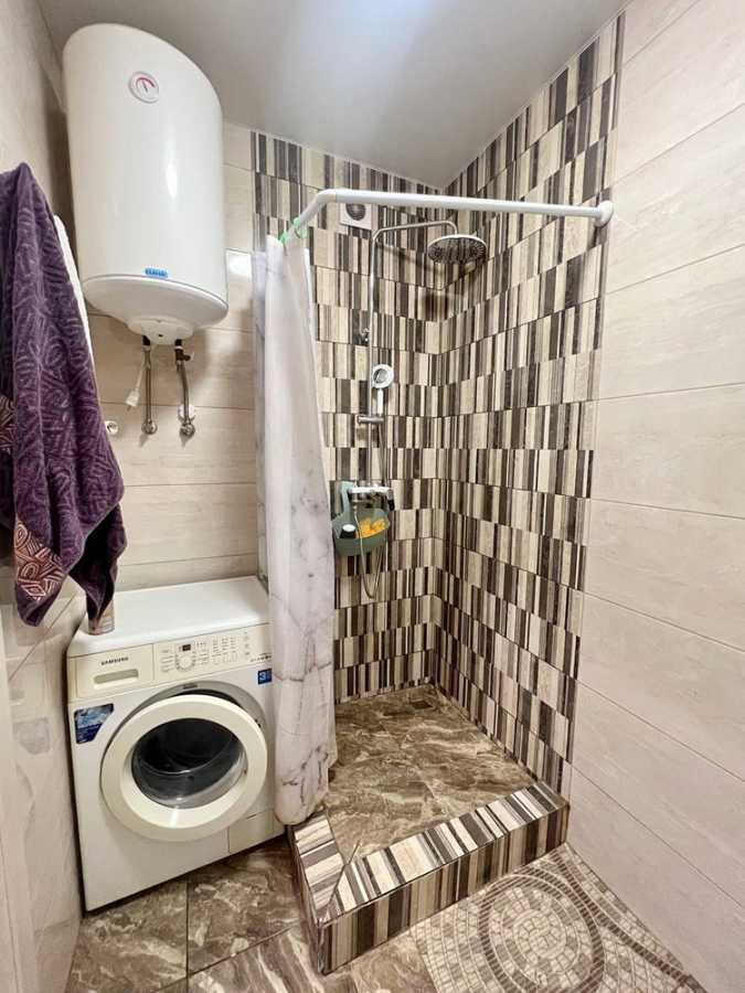 Продаж 1-кімнатної квартири 35 м², Перлинна вул., 11