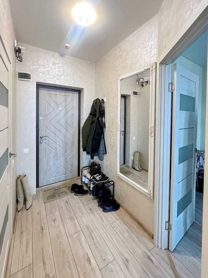 Продаж 1-кімнатної квартири 35 м², Перлинна вул., 11