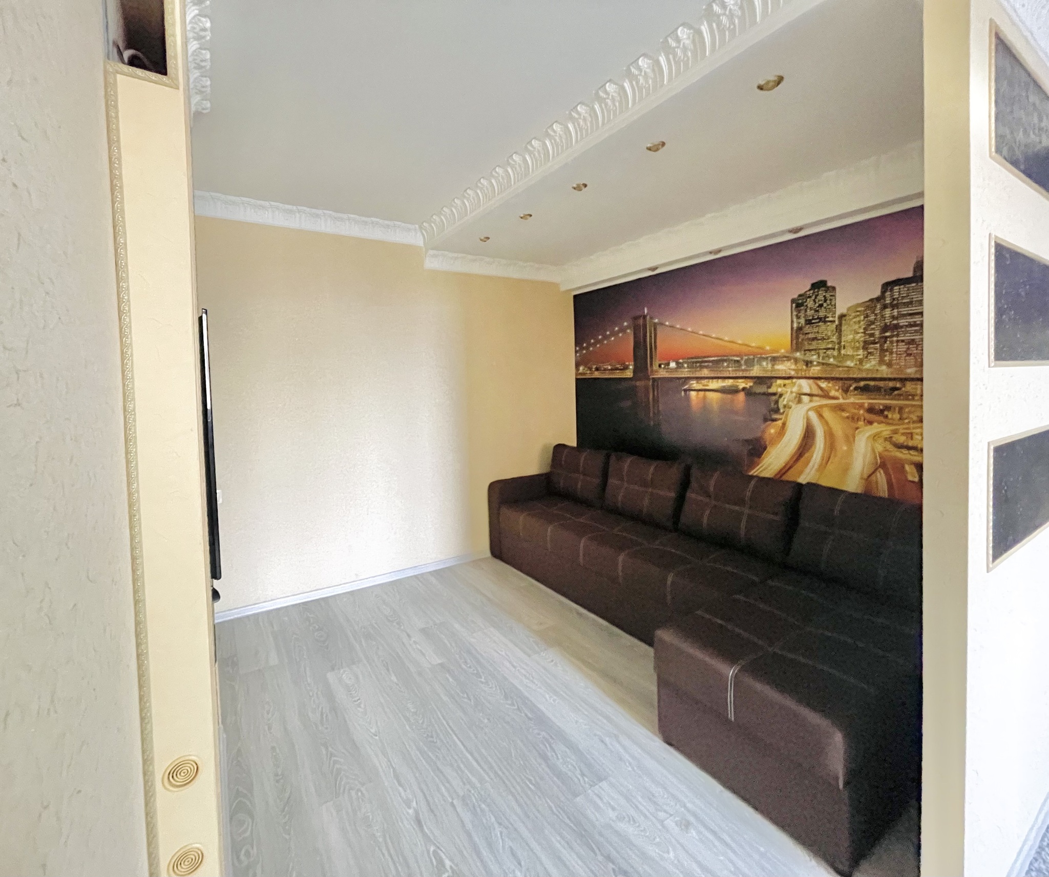 Продаж 3-кімнатної квартири 80 м², Ірпінська вул., 2