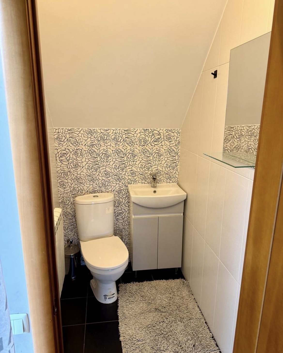 Оренда котеджу 257 м², 64-а Садова вул.