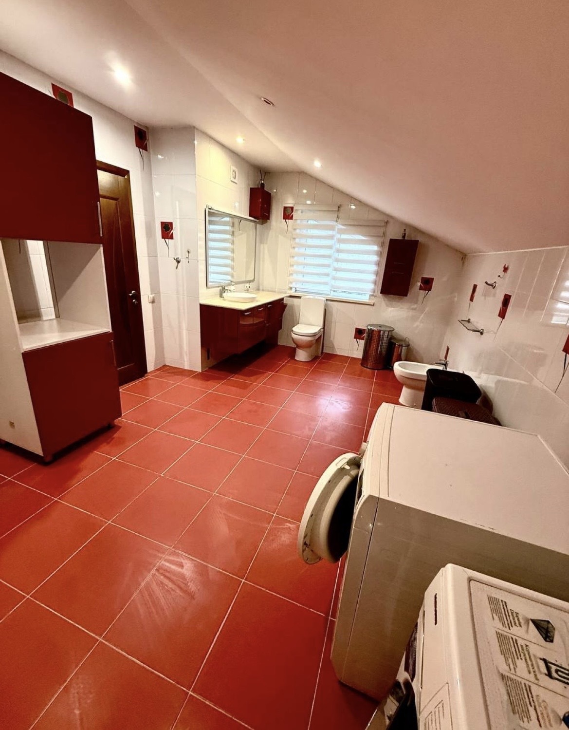 Оренда котеджу 257 м², 64-а Садова вул.